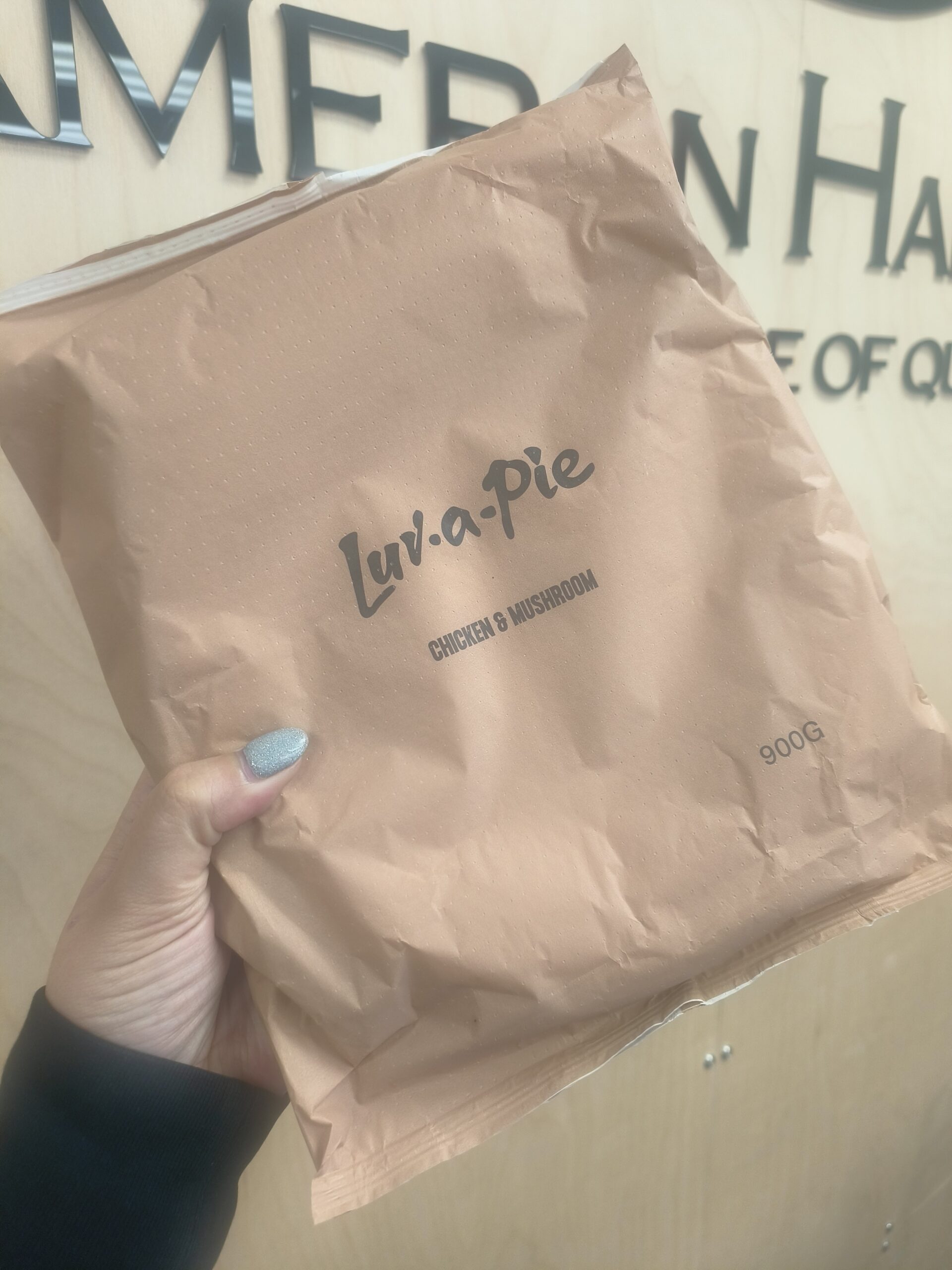 Luv a Pie - Chicken & Mushroom - 900g